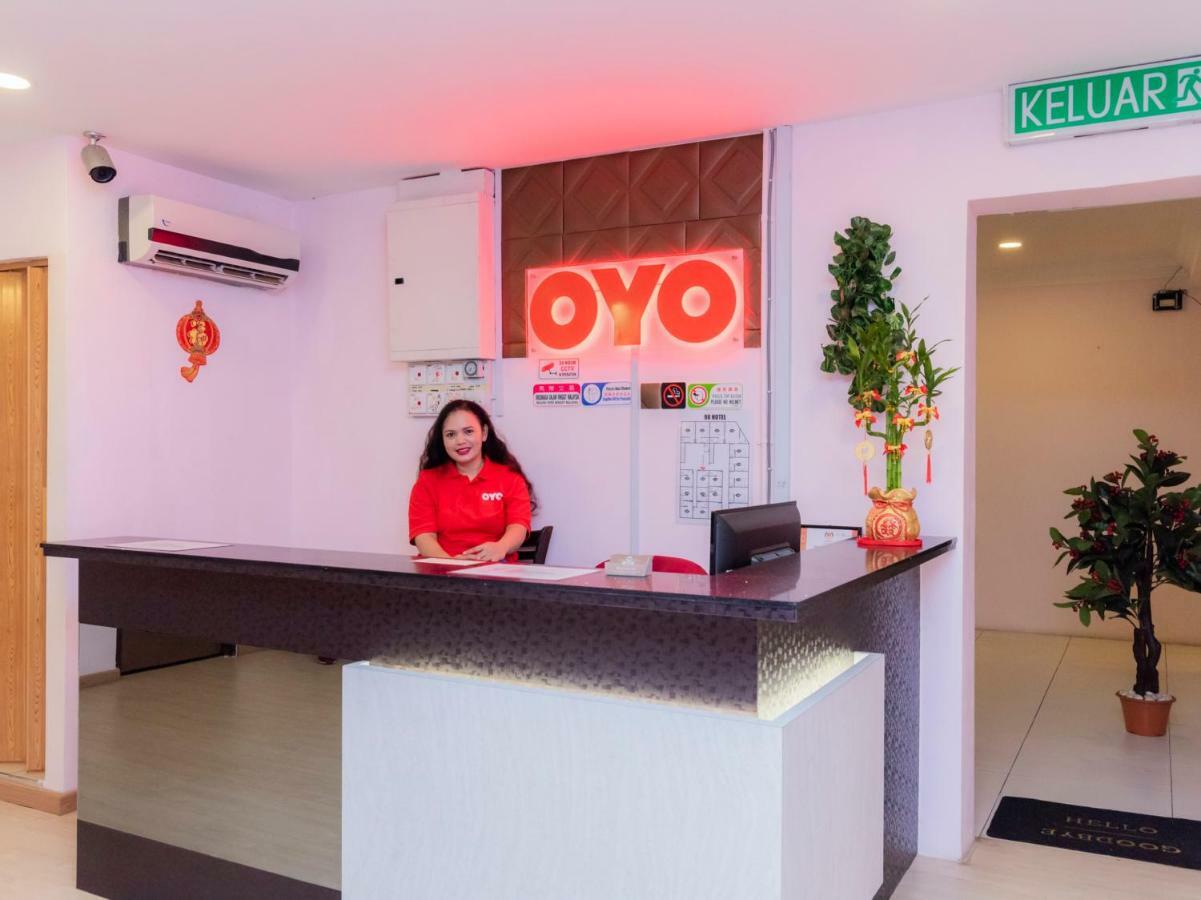 Oyo 44026 98 Hotel Johor Bahru Exterior photo