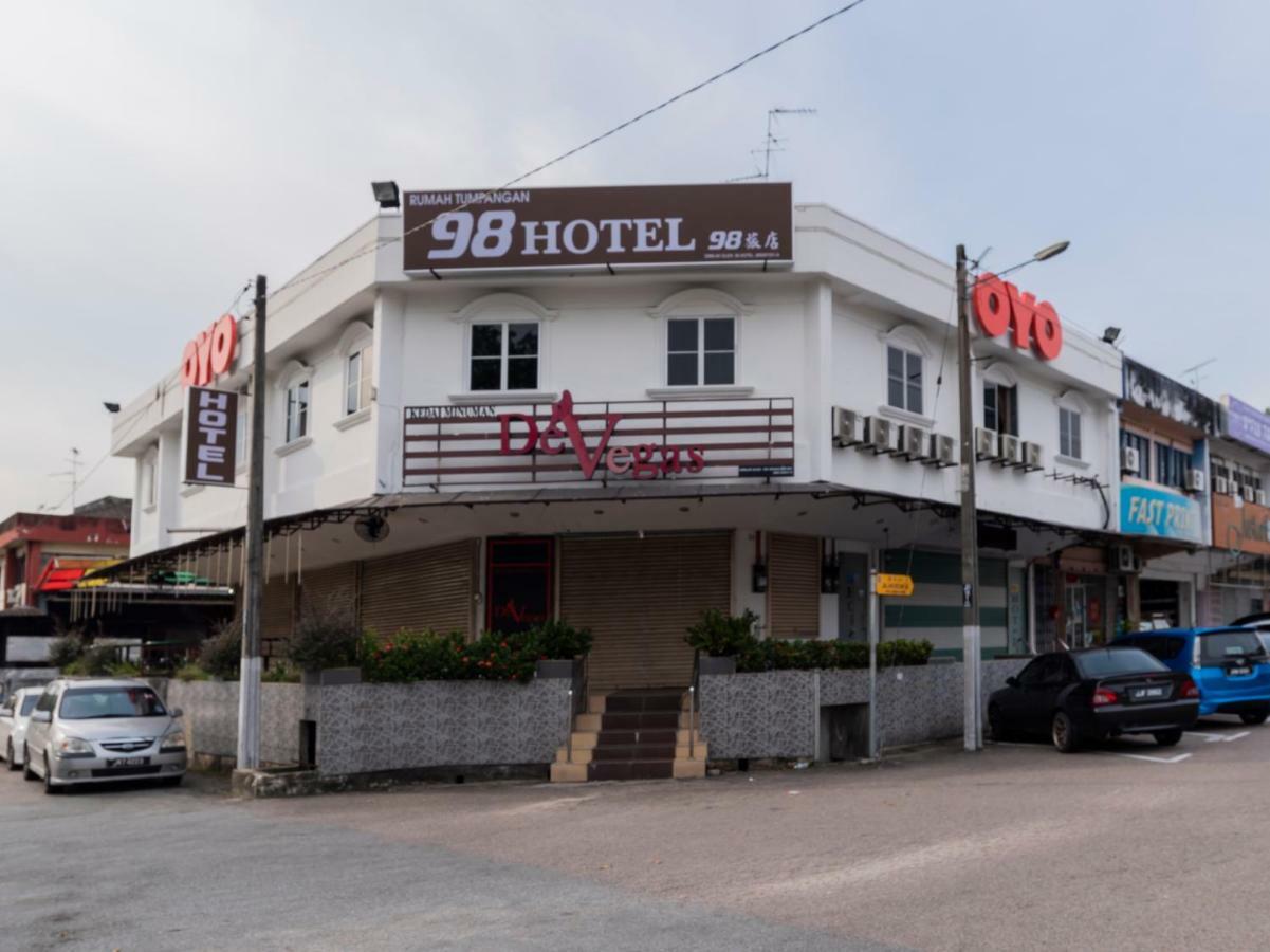 Oyo 44026 98 Hotel Johor Bahru Exterior photo